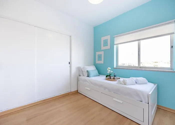 Sunrise Terrace 公寓 *