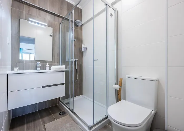 Sunrise Terrace アパート