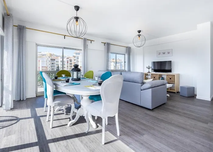 Sunrise Terrace ラゴス